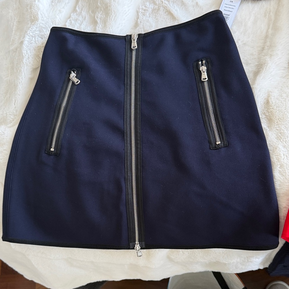 Perfect condition KaufmanFranco mini navy skirt